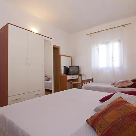 Lavinia In Kavran Villa Krnica